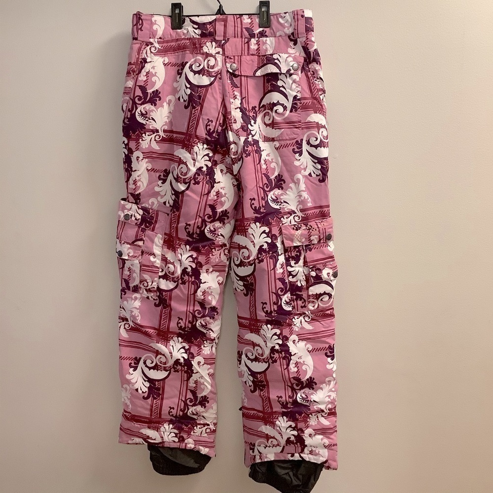 POWDER Room Cargo Snowpants. Size L
